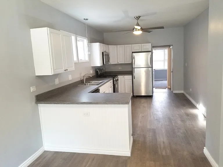 120 E 120th Pl — Photo 10