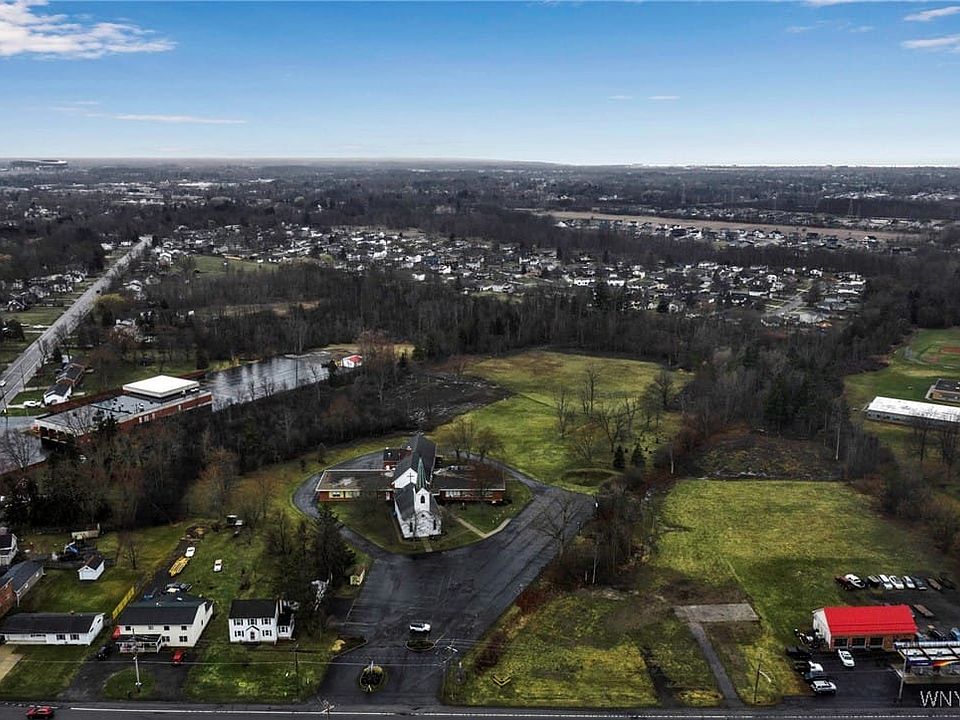 2nd image of 1475 Orchard Park Rd