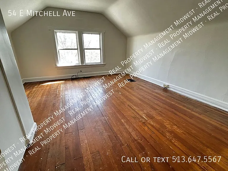 54 E Mitchell Ave — Photo 13