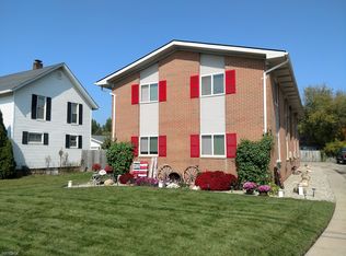 420 W Grand River Ave APT 2, Fowlerville, MI 48836