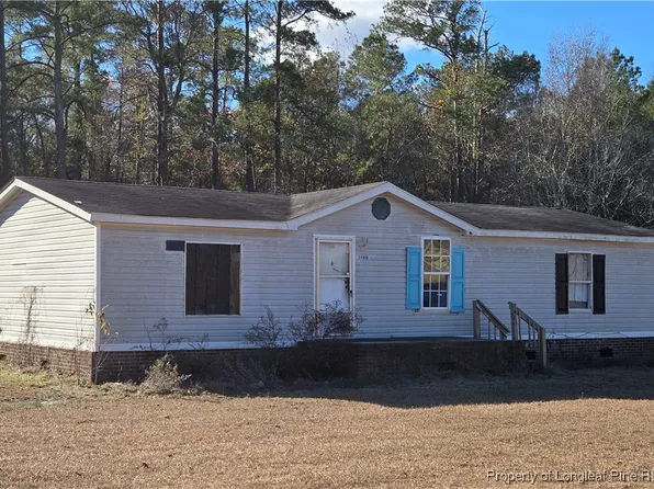 3400 Dandelion Ln, Fayetteville, NC 28306