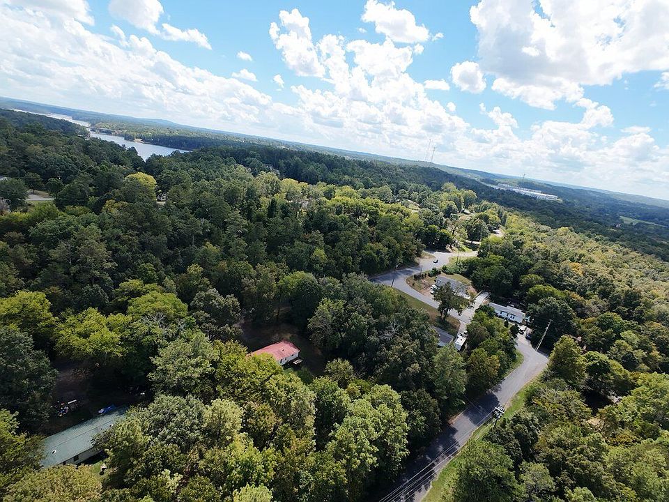 1st image of 479 Sandtown Rd