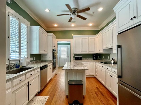 103 W Moore St, Valdosta, GA 31602