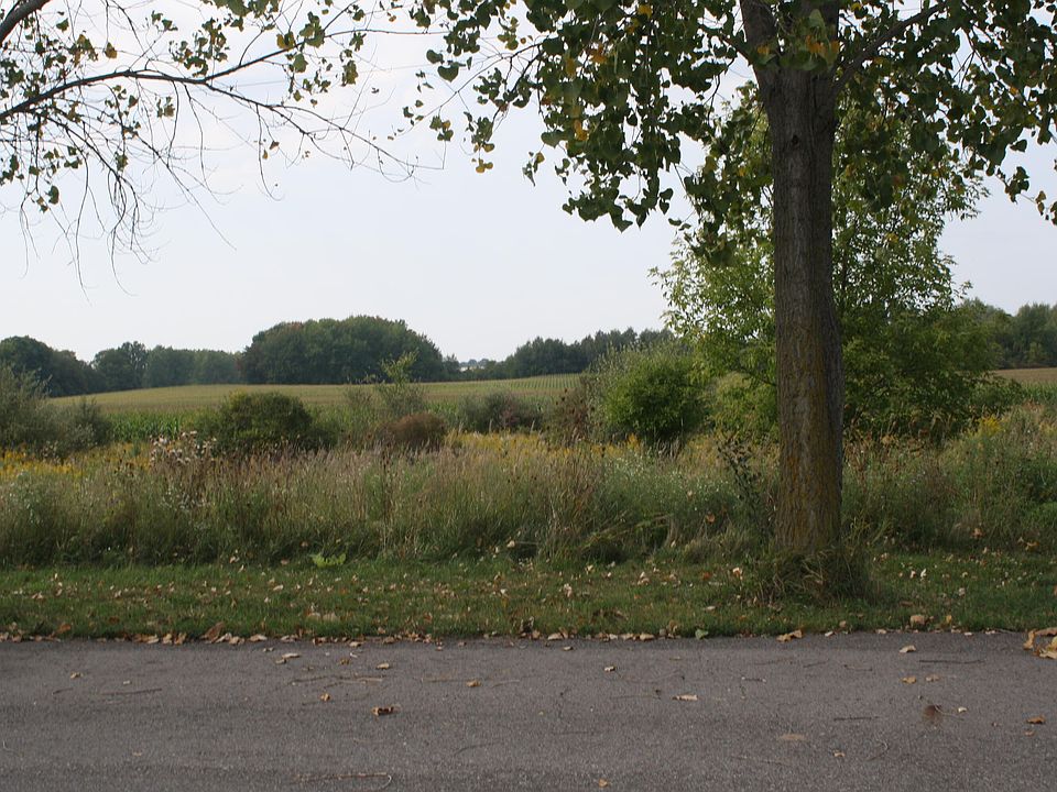 2nd image of 13877 Grander Ln