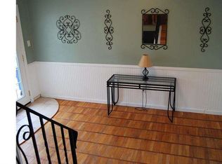 218 Countryside Ln, Mount Laurel, NJ 08054