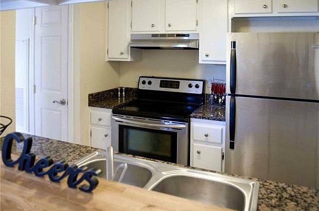 1st image of 2450 Ashdale Dr #D-118