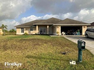 2710 27th St SW, Lehigh Acres, FL 33976