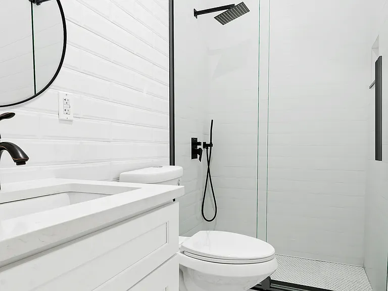 518 Chauncey St #3B — Photo 7