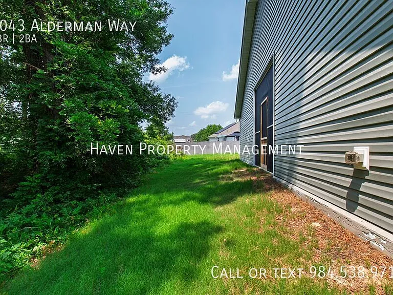 2043 Alderman Way — Photo 20