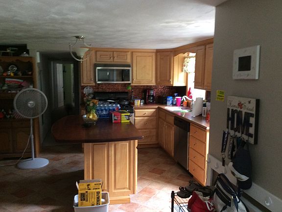 Downstairs kitchen