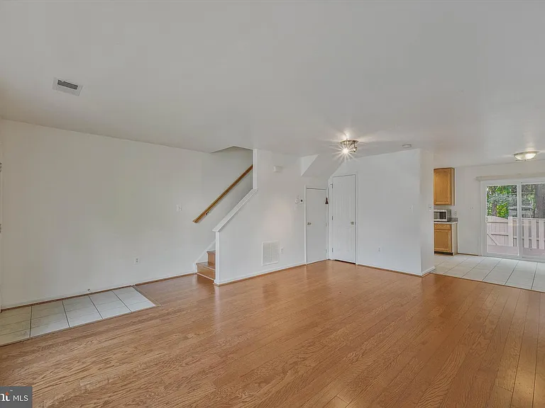 14844 Edman Cir — Photo 6