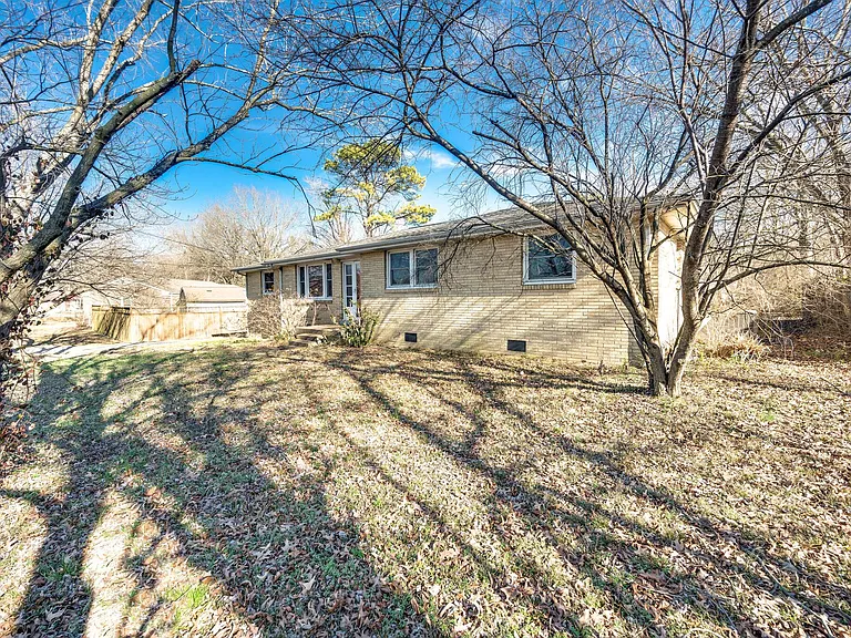5122 Edmondson Pike — Photo 3
