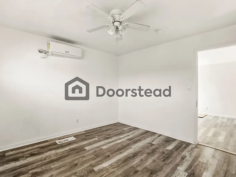 9068 Lamar St — Photo 9