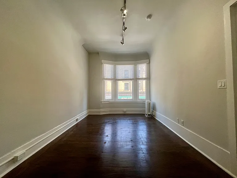 245 Leavenworth St — Photo 12