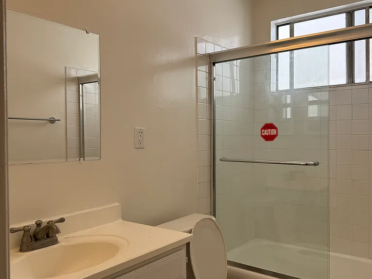 3910 Beethoven St #8 — Photo 9