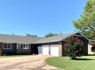 1323 W Beech St, Independence, KS 67301