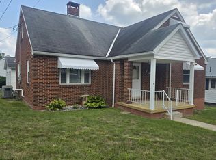 116 N Price St, Kingwood, WV