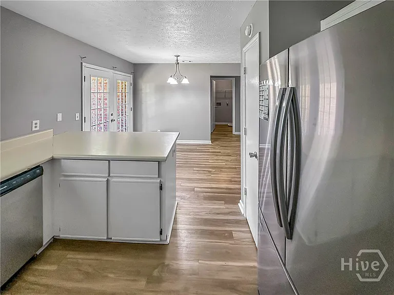254 Bordeaux Ln — Photo 11