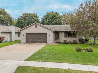 3115 W 9th Ave, Oshkosh, WI 54904