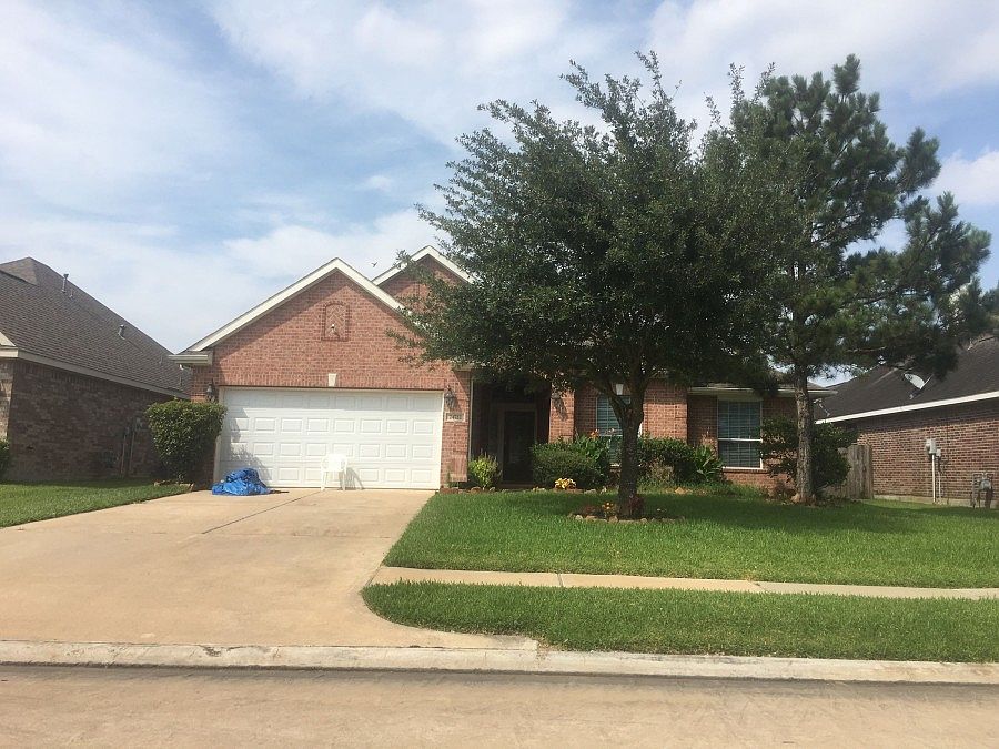 1st image of 24722 Blane Dr