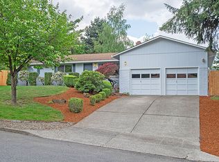 9204 SE Clatsop St, Happy Valley, OR 97086