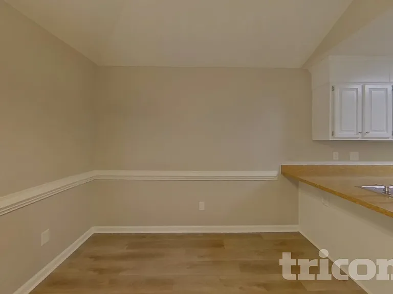 89 Smokewood Dr — Photo 3