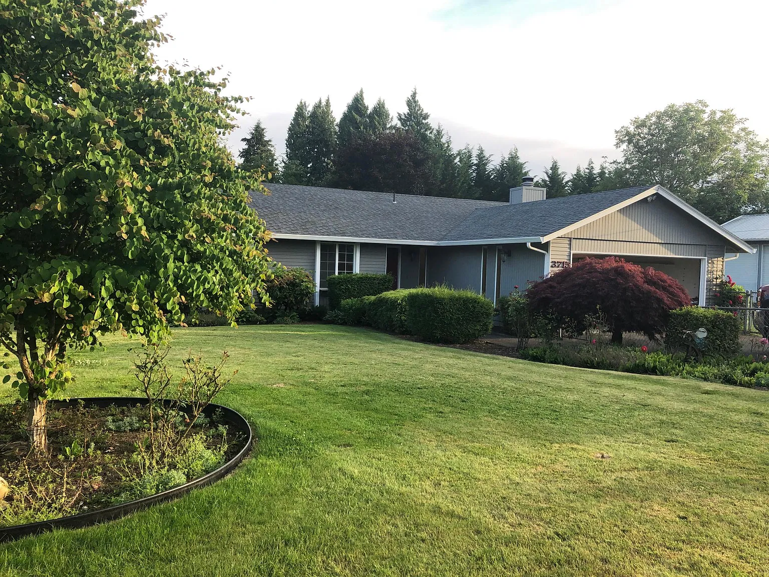 3 bed, 1300 sqft, $2,500 — Photo 1