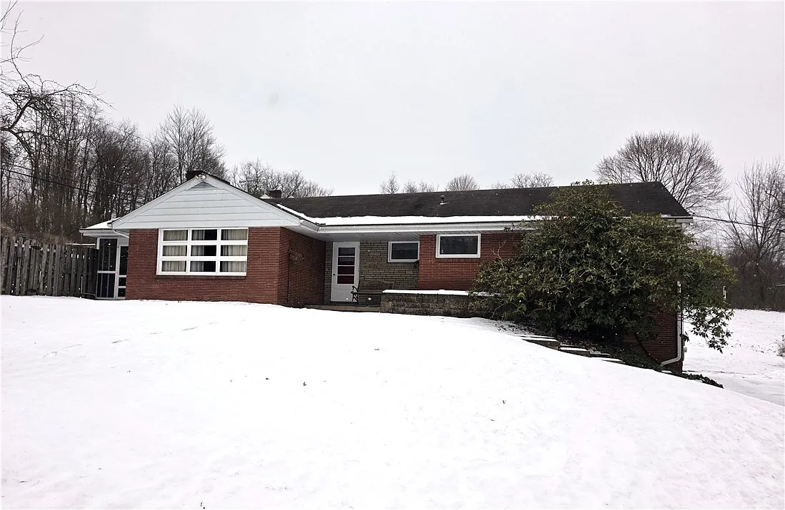 3903 Milton Dr photo 1