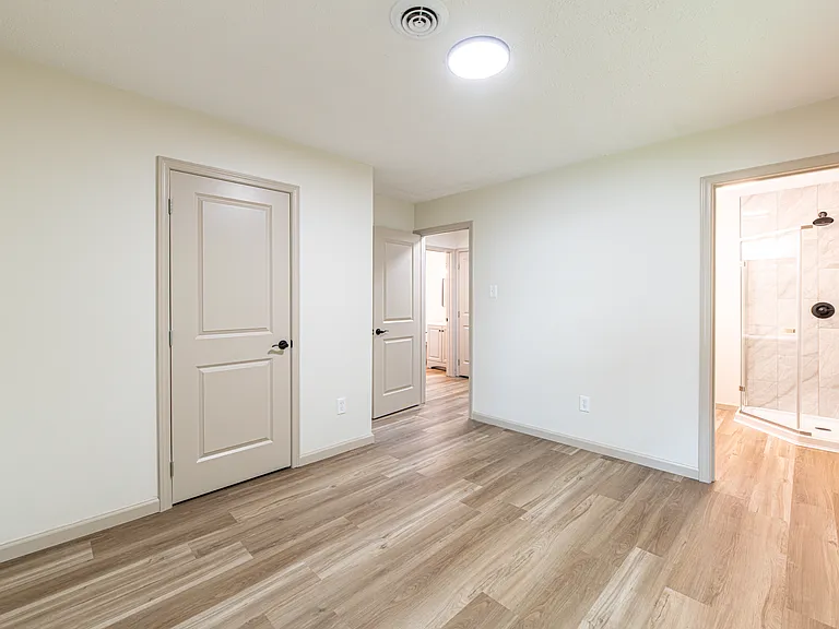 101 Winstead St — Photo 20