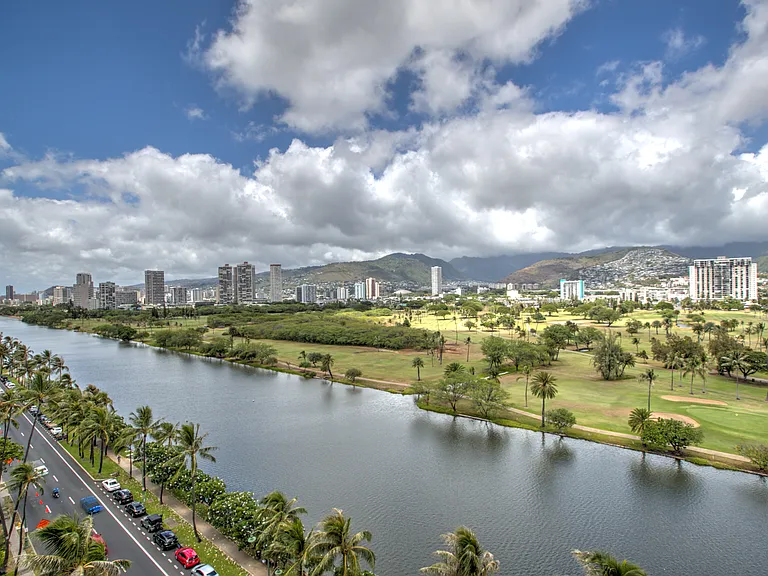 320 Liliuokalani Ave #1403 — Photo 19