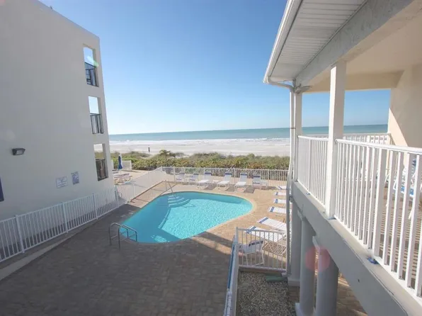 3200 Gulf Blvd #201, Belleair Beach, FL 33786