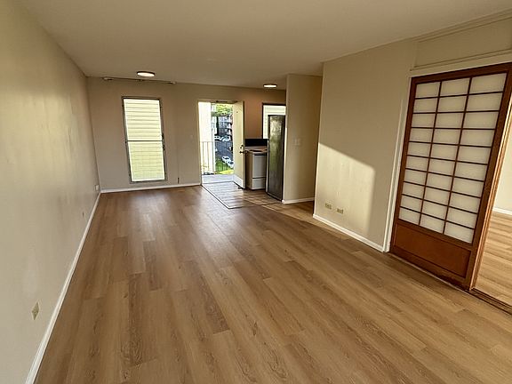 2nd image of 625 Iolani Ave APT 703