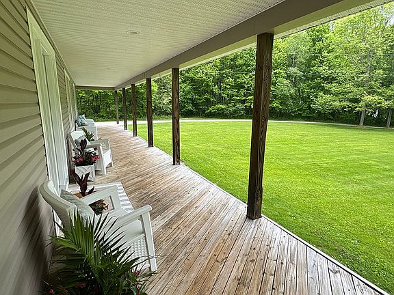 4th image of 8977 Stoddard Hayes Rd