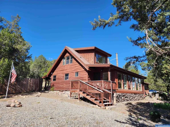 17 McGinty Pl, Silver City, NM 88061