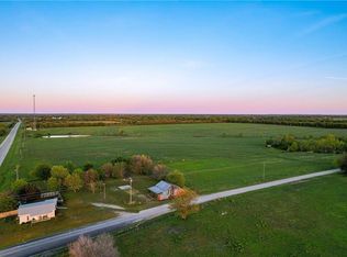 3113 Wallace Rd, Chetopa, KS 67336