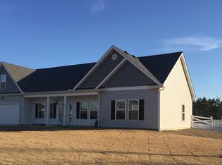 107 Red Maple Ct, Currituck, NC 27929