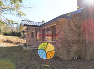 2964 Deep Gap Rd, Flat Rock, NC 28731