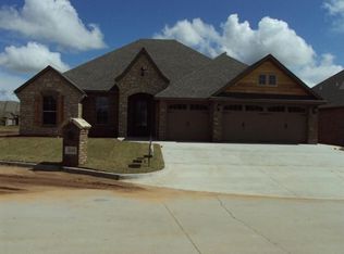 3106 Timbercreek Rdg, Duncan, OK 73533
