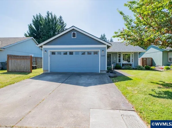 1220 40th Ave, Sweet Home, OR 97386