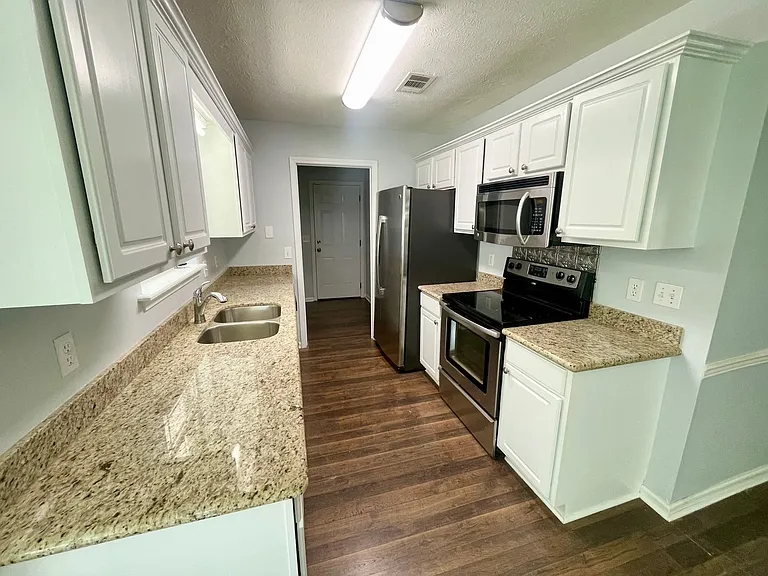 129 Bellegrove Cir — Photo 8