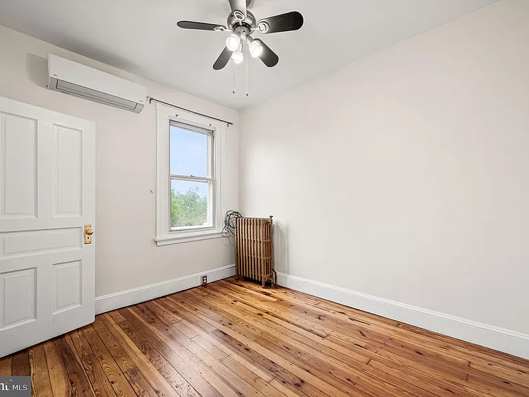 3740 Manayunk Ave — Photo 27