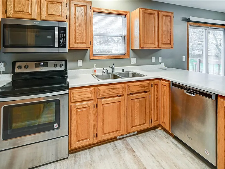 400 Muirfield Ct — Photo 8