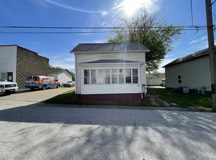 115 Roselawn Ave, Muscatine, IA 52761