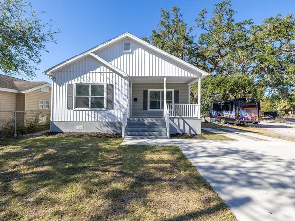 1521 Preston St S, Saint Petersburg, FL 33712