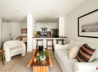 141 S Clark Dr APT 216, Los Angeles, CA 90048