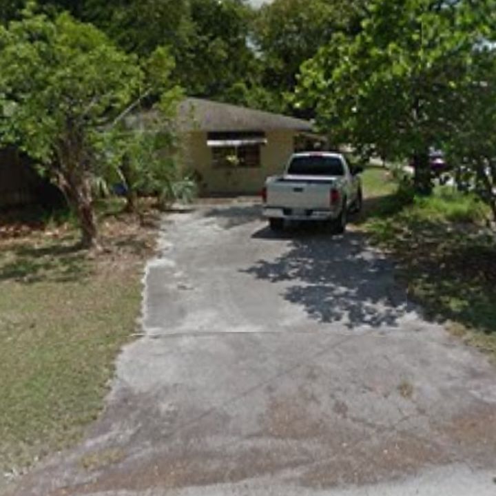 1st image of 1000 Sw 8 Ave #C