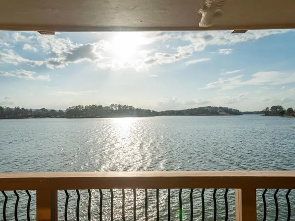 200 Pretti Point APT E2, Hot Springs National Park, AR 71913