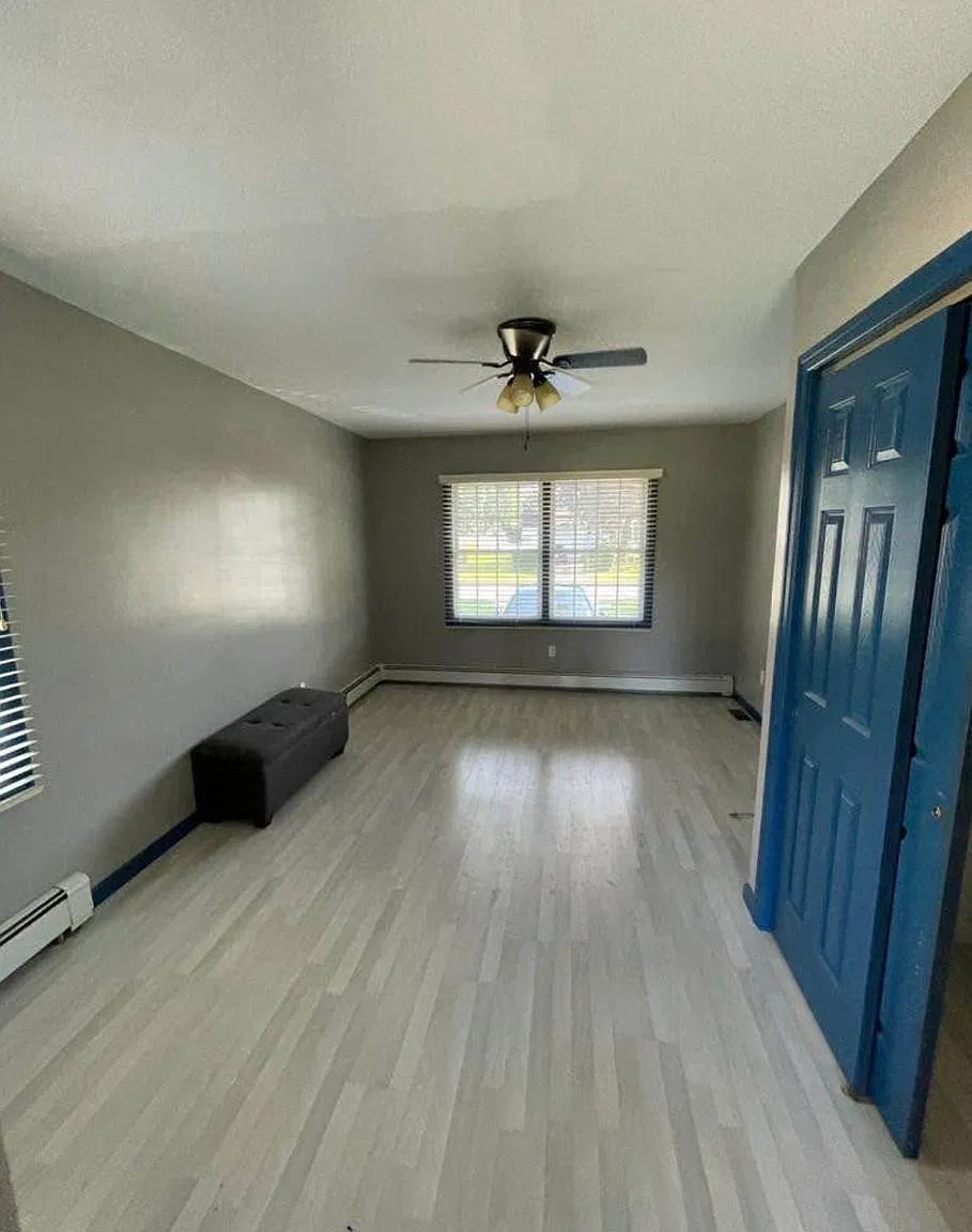 1 bed, $2,000 — Photo 2