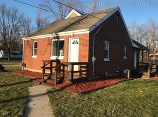 820 Clark Rd, Lansing, MI 48917