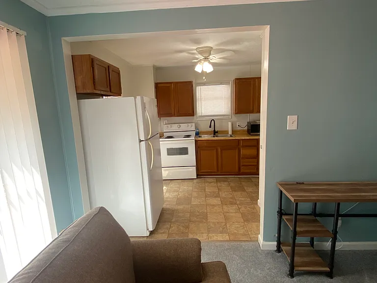 109 Tower Ln — Photo 12